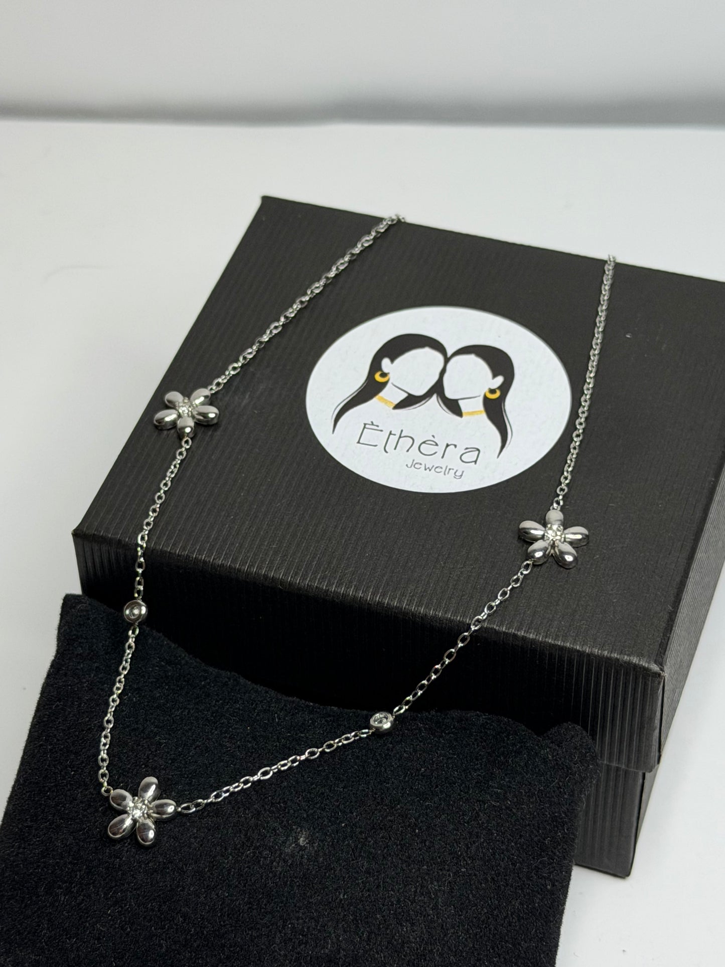 Flower Silver Neck