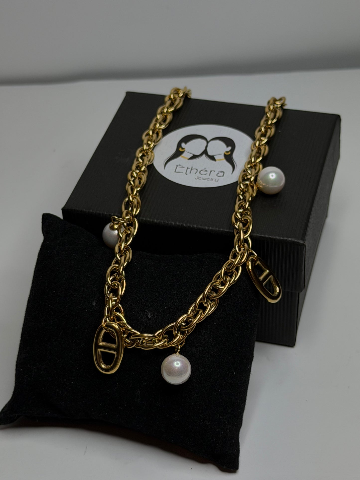 Chunky chain necklace