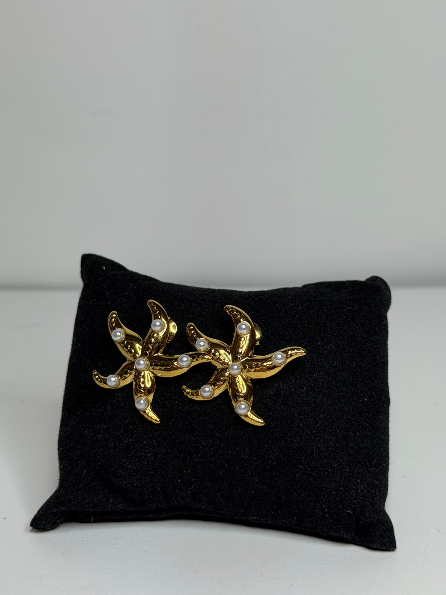 Starfish earrings with pearls