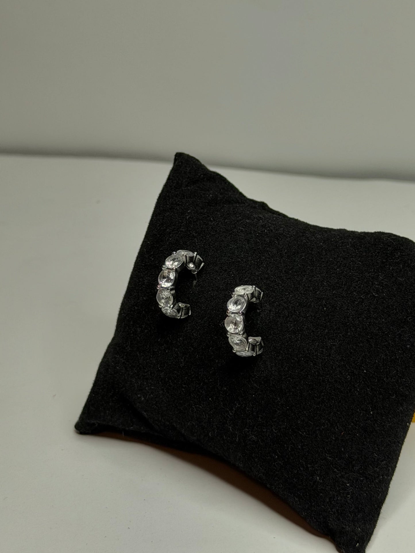Small stud earrings