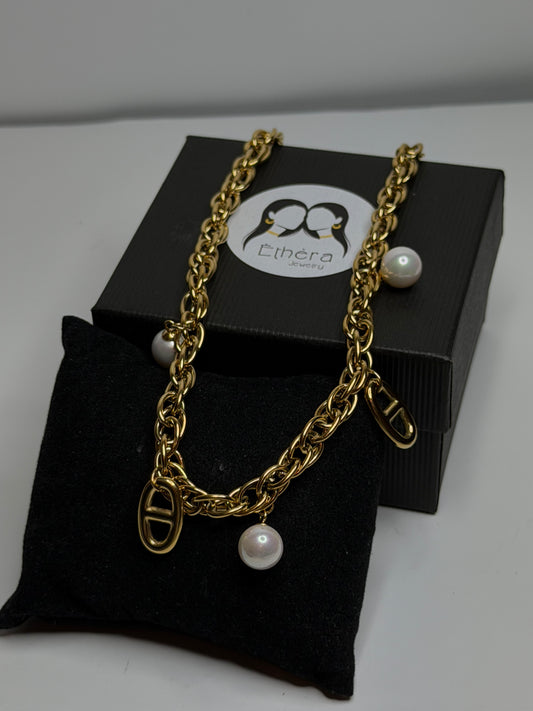 Chunky chain necklace